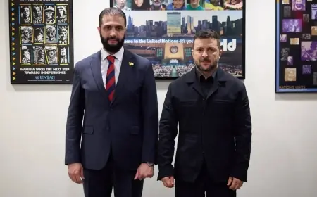 Zelenskiy, Suriye’de Şara ile görüştü