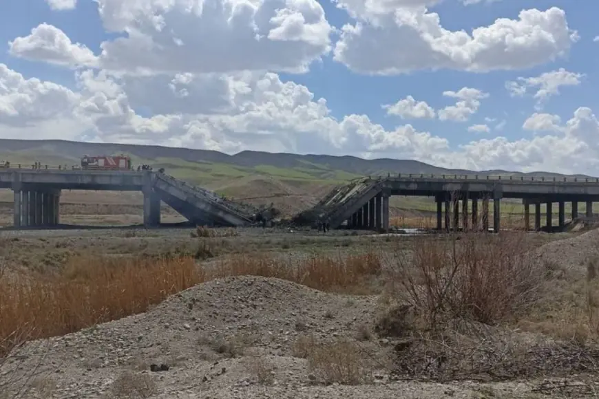 İsrail İran'daki köprüleri hedef almaya başladı