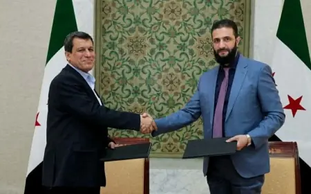 Mazlum Abdi Şam’da Ahmed Şara ile görüştü