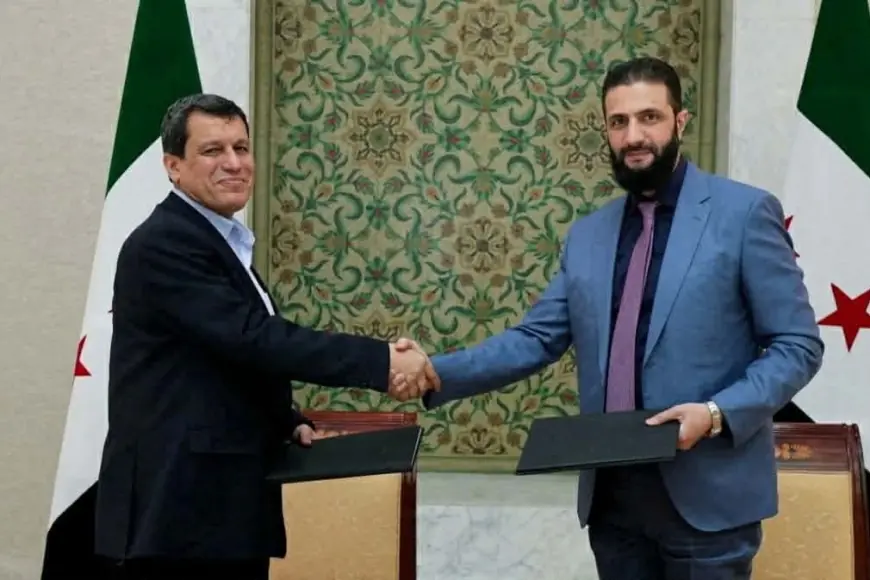 Mazlum Abdi Şam’da Ahmed Şara ile görüştü