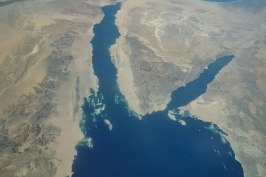 Mısır ve Suudi Arabistan'dan Hürmüz Boğazı'nı bypass etme planı