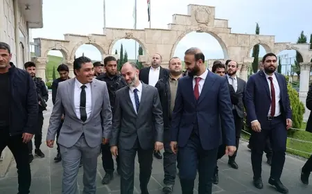 Şandeke hikûmeta Sûriyeyê serdana dergehê Sêmalka kir