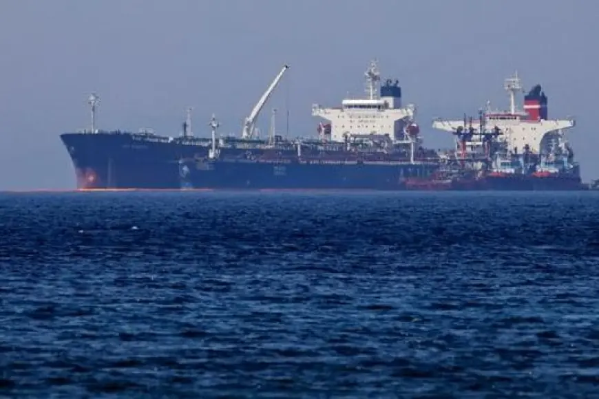 Financial Times: İran bağlantılı en az 34 tanker ABD ablukasını aştı