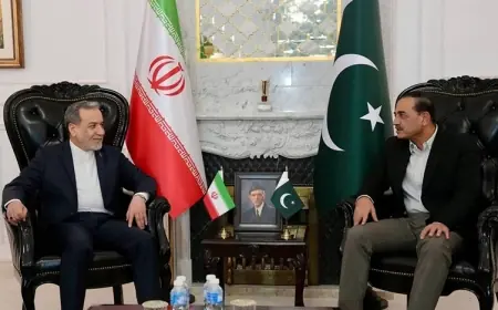 İran basını: Arakçi barış teklifini Pakistan’a sundu