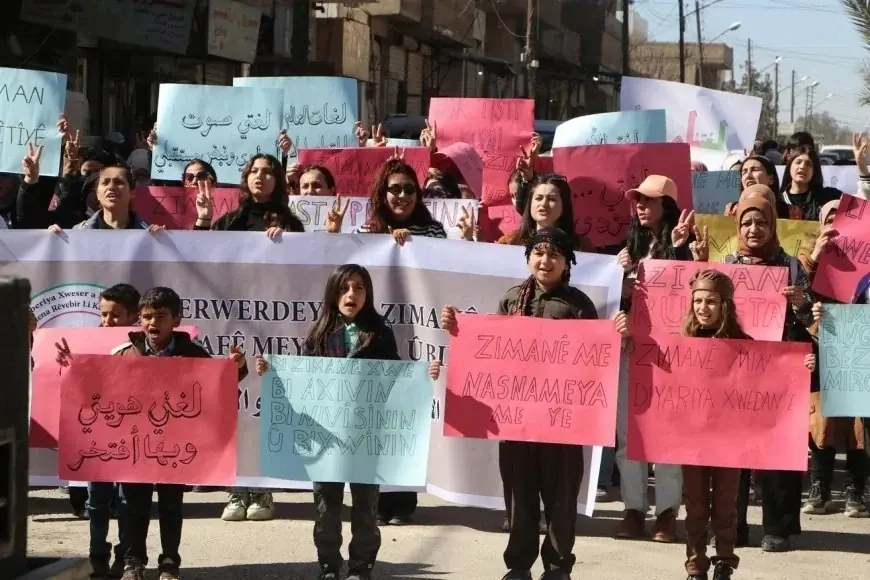 Suriye’de Kürtçe’nin resmi dil olarak tanınması talebi yükseliyor