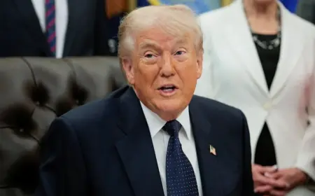 Trump: Anlaşma olursa boğaz açılır, olmazsa bombardıman başlar