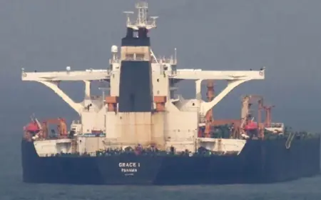 İran yabancı bir petrol tankerine el koydu
