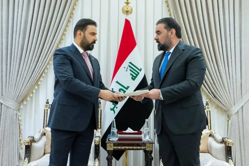 Elî Zeydî: Min karnameya hikûmetê pêşkêşî Serokê Parlamentoyê kir