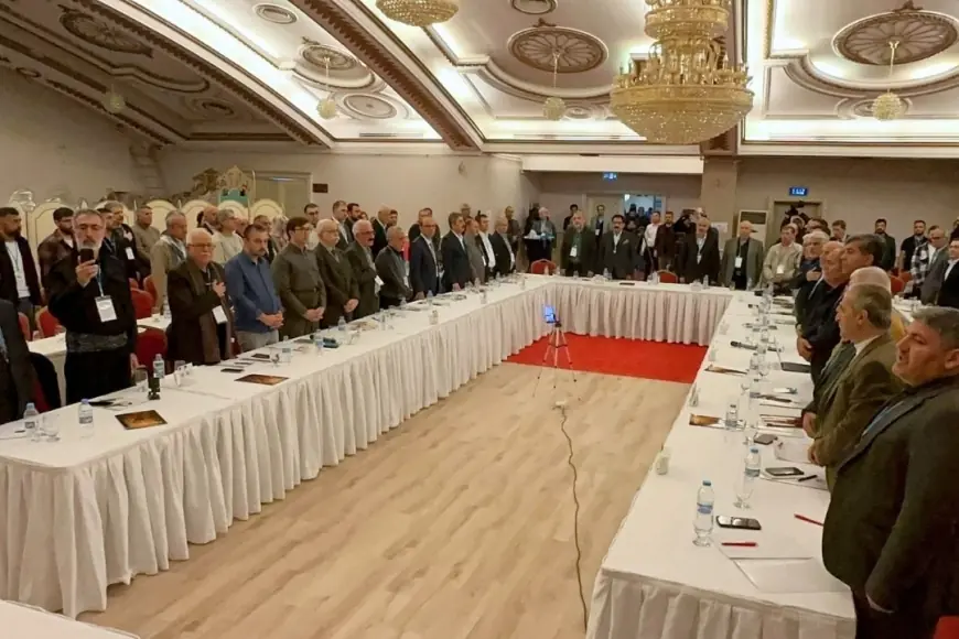 Kürt Milli Platformu’nda Ayrılık: 16 Kişi İstifa Etti
