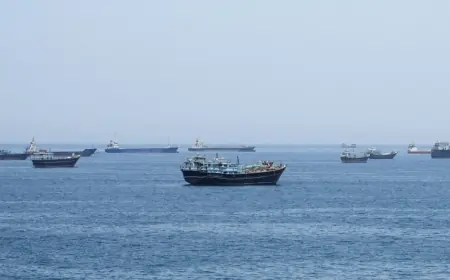 İran'dan Hürmüz Boğazı'ndan geçişler için yeni şart