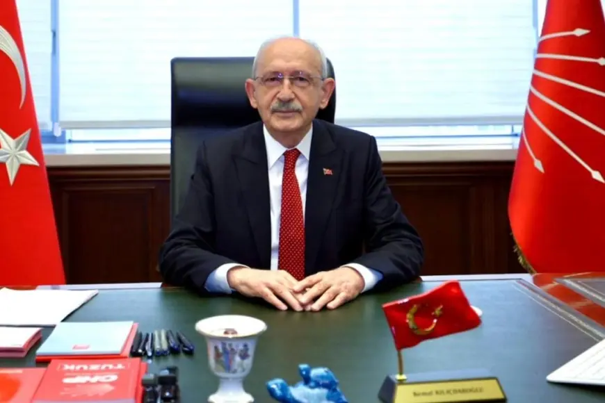Kılıçdaroğlu 2,5 yıl sonra CHP Genel Merkezi'nde!