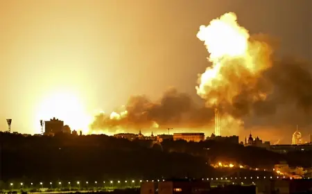 Ukrayna'nın başkenti Kiev'e yoğun bombardıman