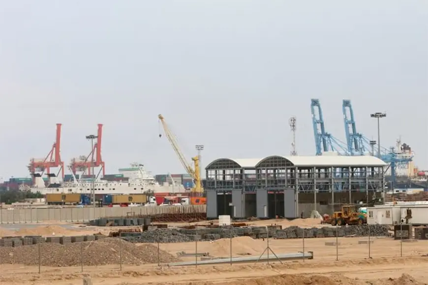 İran, ABD ablukasını aşmak için Irak’ın Umm Kasr limanına yöneldi