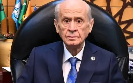 Devlet Bahçeli'den, Rahmi Koç'a destek