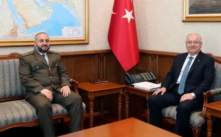 Yaşar Güler, Suriye Savunma Bakanı Kasra ile görüştü