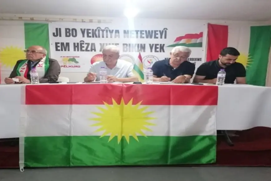 PÊLKURD, PSK, PWK, VEJÎN û Kesayetîyên Serbıxwe Lı İzmîrê Konferansek Lı Dar Xıstın