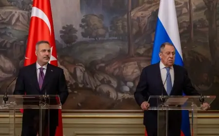 Lavrov: Ukrayna dâhil olursa Avrupa Birliği dağılır