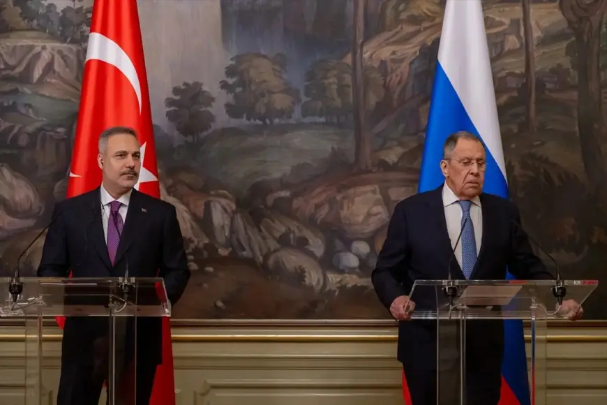 Lavrov: Ukrayna dâhil olursa Avrupa Birliği dağılır
