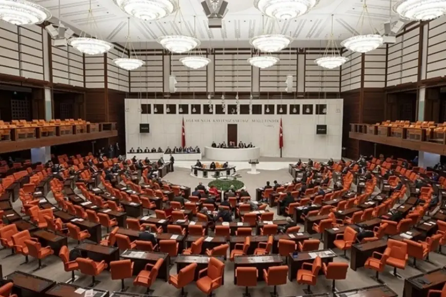 TBMM'nin çalışma süresi uzatıldı