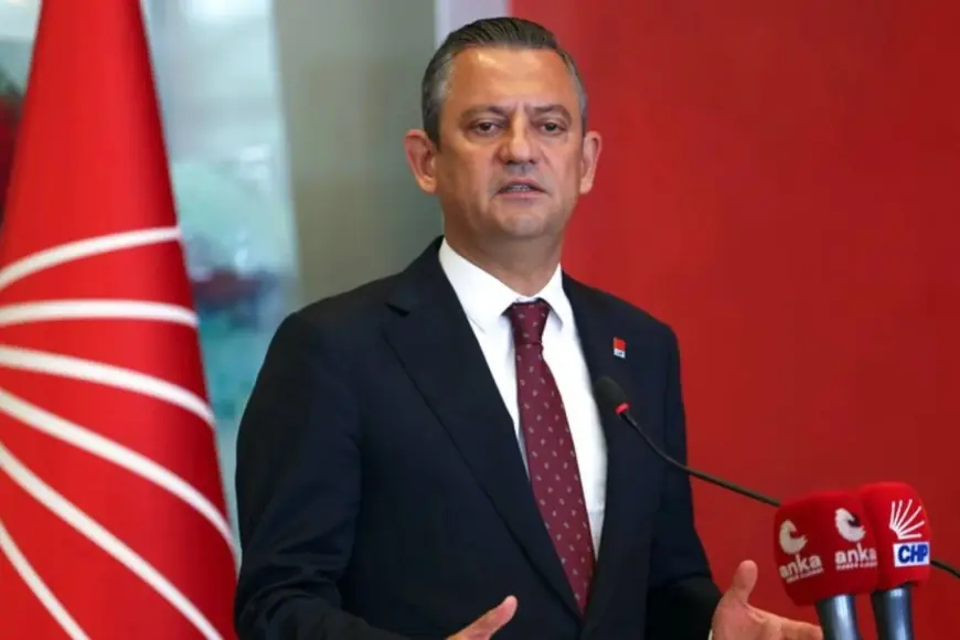 Özgür Özel'den yeni parti açıklaması