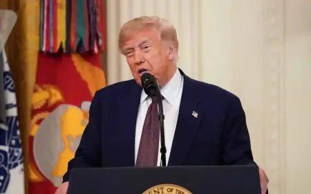 Trump: İran'da yaşanan rejim değişikliğidir