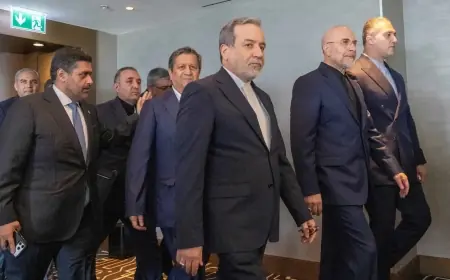 İran heyeti Trump’ın tehditleri sonrası müzakere masasını terk etti