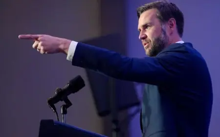 Vance: İran’ın parası teröre gitmeyecek