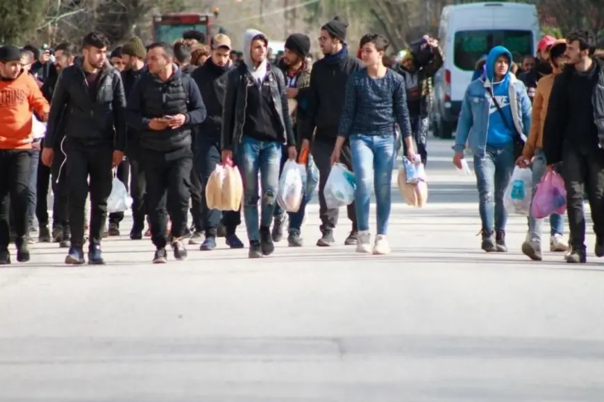 Türkiye, Suriyeliler için çalışma izni uygulamasını kaldırdı