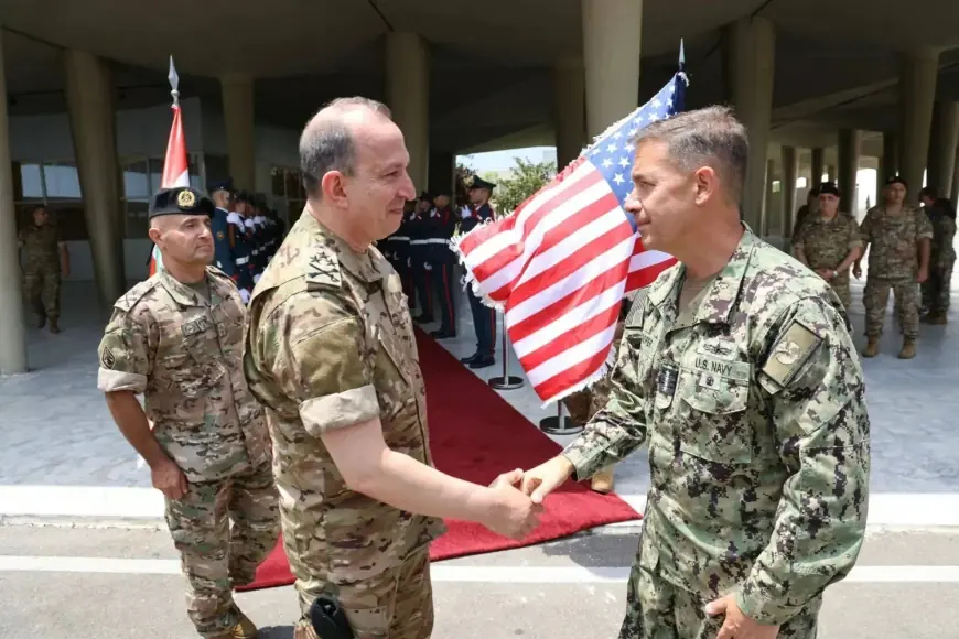 CENTCOM Komutanı Beyrut'ta