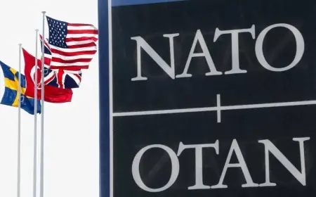 Almanya’nın Eski Dışişleri Bakanı: ABD, NATO'dan ayrılma yolunda