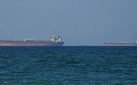 ABD, İran'ın petrol lisansını iptal etti!