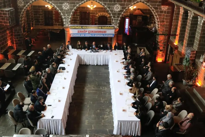 Aziz Yağan: Bir Platform’un Sivilliği ve Komünalsiz Amed Oligarşisi