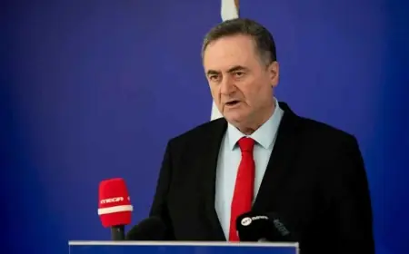 İsrail Savunma Bakanı: İran'ı tek başımıza vurmaya hazırız