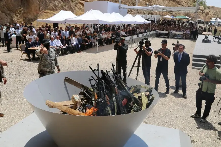 PKK'den silah yakma töreninin yıl dönümünde açıklama