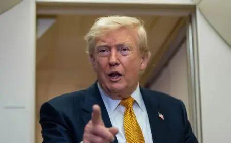 Trump: İran'la anlaşıyorduk, iki saat sonra gemiye saldırdılar