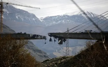 ABD, İran'da 6 stratejik köprüyü vurdu: 7 kişi hayatını kaybetti