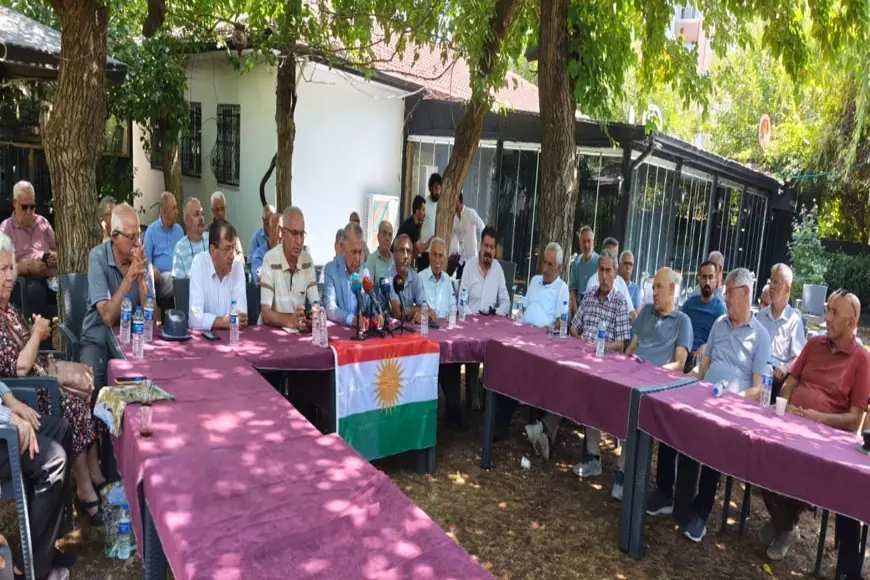 Kürdistan Ulusal Birlik Girişimi Komisyonu Diyarbakır'da İran'ı Protesto Etti