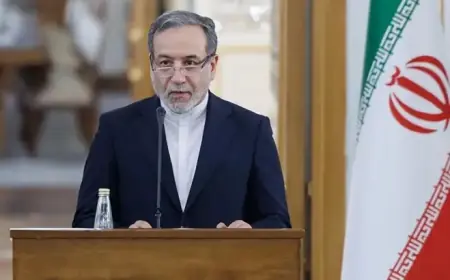 Arakçi: ABD saldırılarına katkıda bulunanlar, meşru hedef olarak kabul edilecek