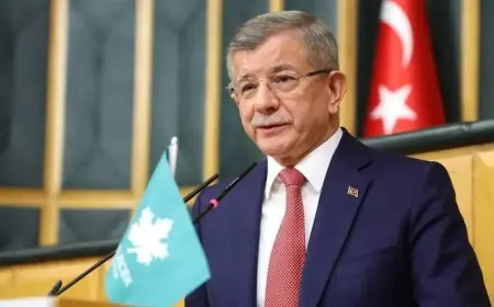 Ahmet Davutoğlu siyaseti bırakıyor mu?