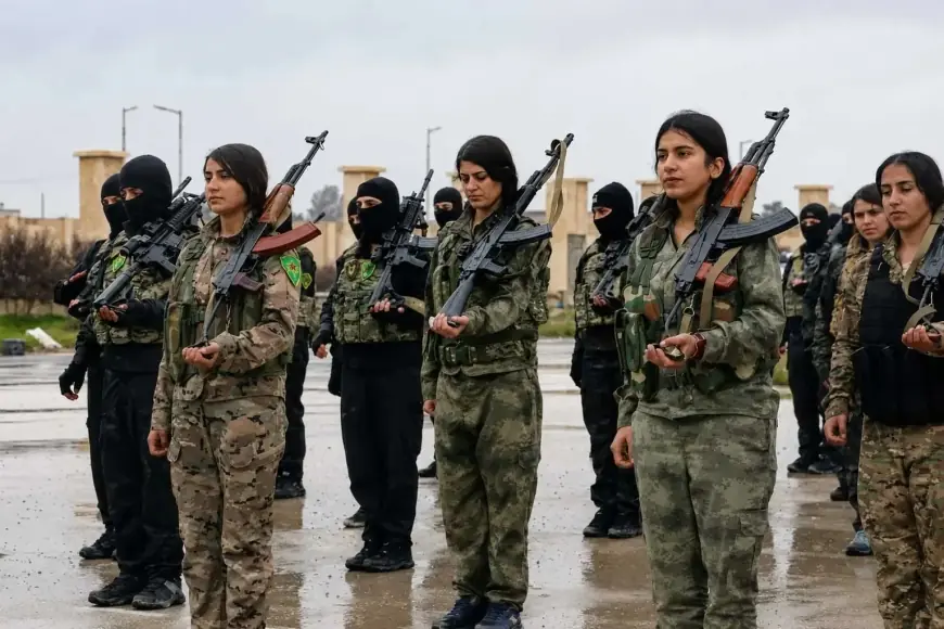 YPJ, terörle mücadele gücü olarak Şam'a bağlanıyor