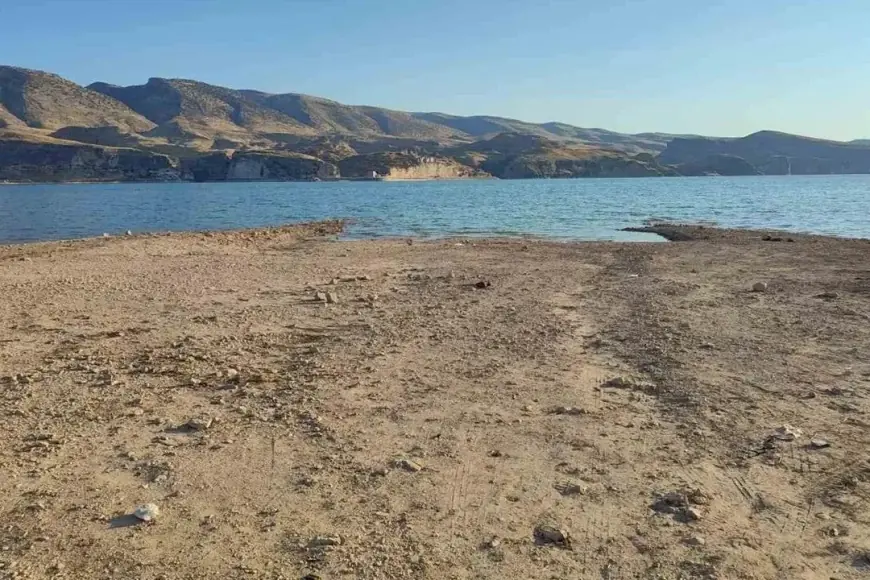 Hasankeyf’te baraj gölünde kadın cesedi bulundu