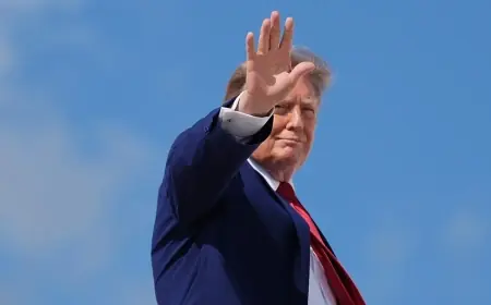 Trump: İran konusunda önümüzde üç seçenek var