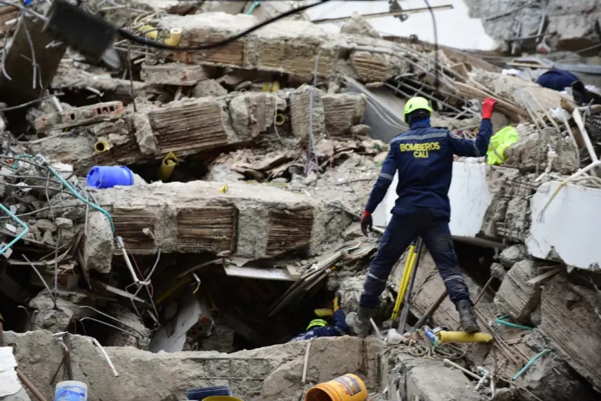 Kolombiya'da 7.4'lük deprem: Can kaybı 265'e yükseldi