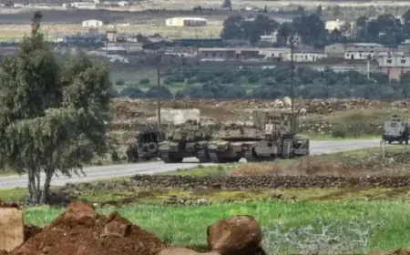 İsrail'den Suriye'nin güneyinde operasyon: Kuneytra'da gözaltılar, Dera'da topçu ateşi