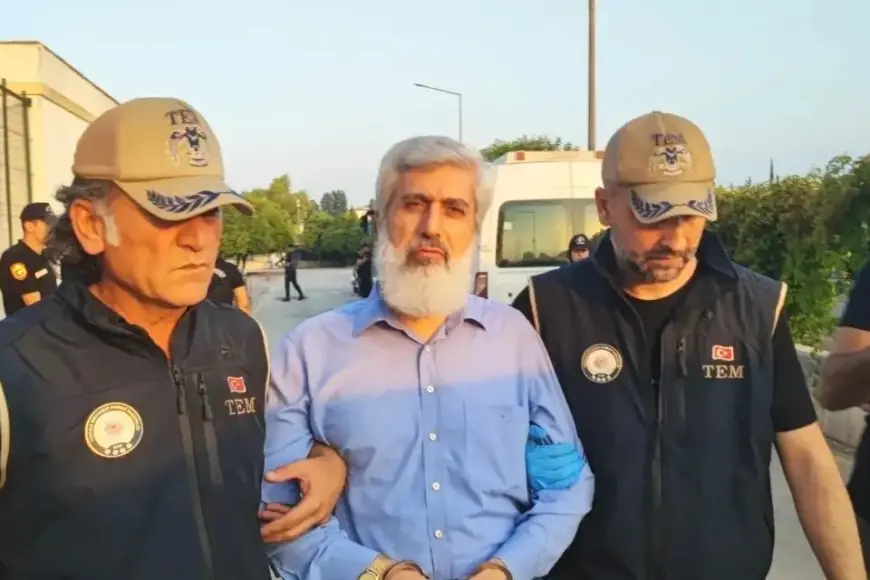 Furkan Vakfı'na operasyon: Alparslan Kuytul ve çok sayıda kişi gözaltında