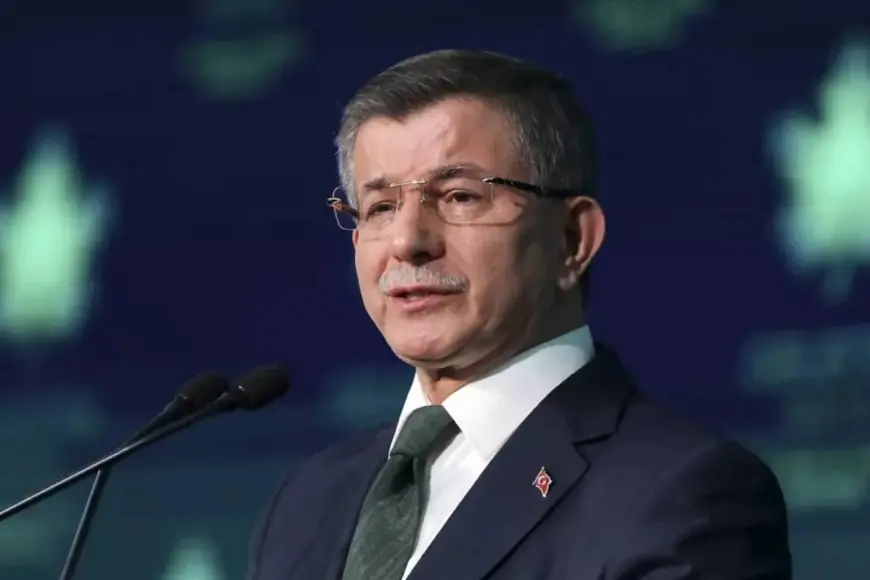 Gelecek Partisi resmen feshedildi!