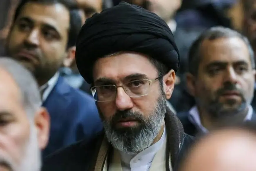 Müctaba Hamaney’den İranlı yetkililere 'moral bozucu açıklama' uyarısı
