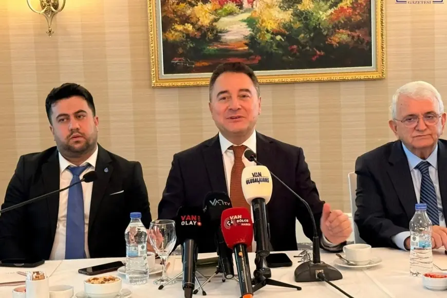 Babacan’dan Van’da barış sürecine destek mesajı