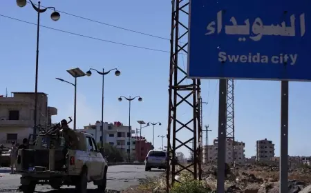 Süveyda’da Suriye güçleri ile silahlı gruplar çatıştı
