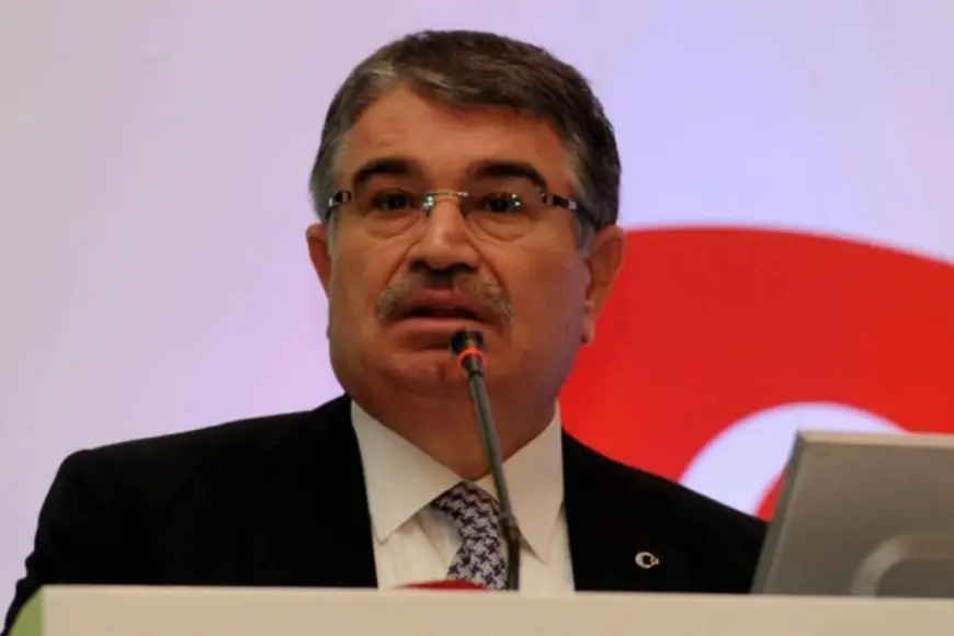 Eski İçişleri Bakanı İdris Naim Şahin’e yurtdışına çıkış yasağı